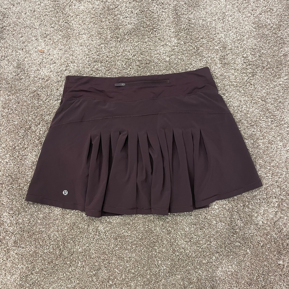 Lululemon Circuit Breaker skirt size 8
